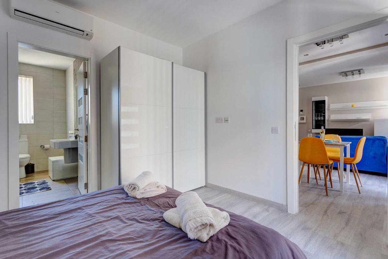 Modern Apartment Just Off The Promenade Sliema Eksteriør billede
