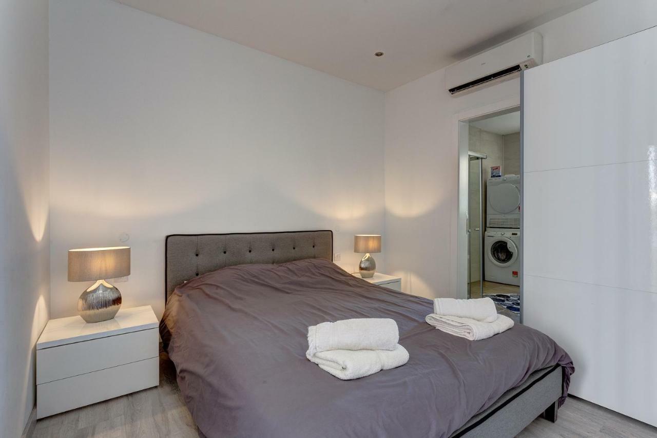 Modern Apartment Just Off The Promenade Sliema Eksteriør billede